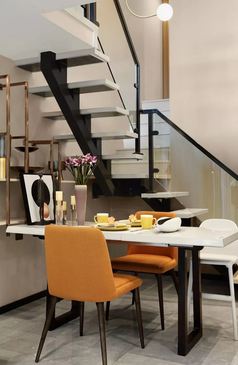 遼陽裝修案例 — 小復(fù)式裝修效果賞析 遼陽裝修案例 — 小復(fù)式裝修效果賞析